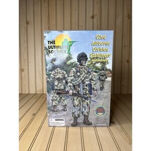 Ultimate Soldier 82nd Airborne Division Pathfinder Normandy Action Figure NEW